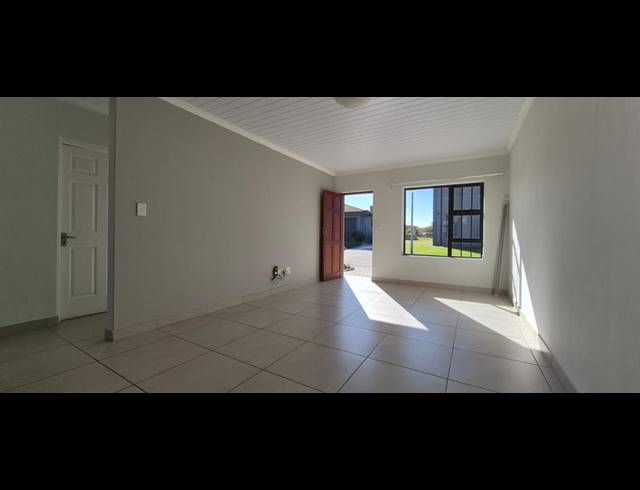 2 BEDROOM PROPERTY TO RENT IN DANA BAY